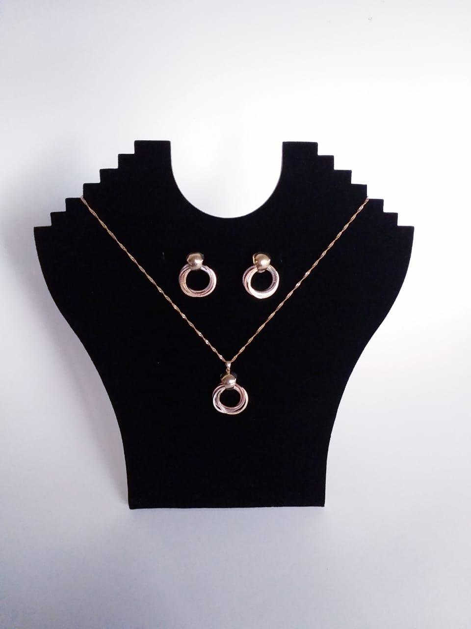 Juego de Collar y Aretes Aros